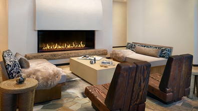 Omni Viking Lakes spa room fireplace