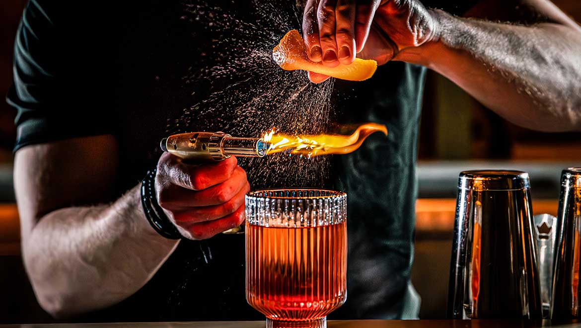 bartender making drinks