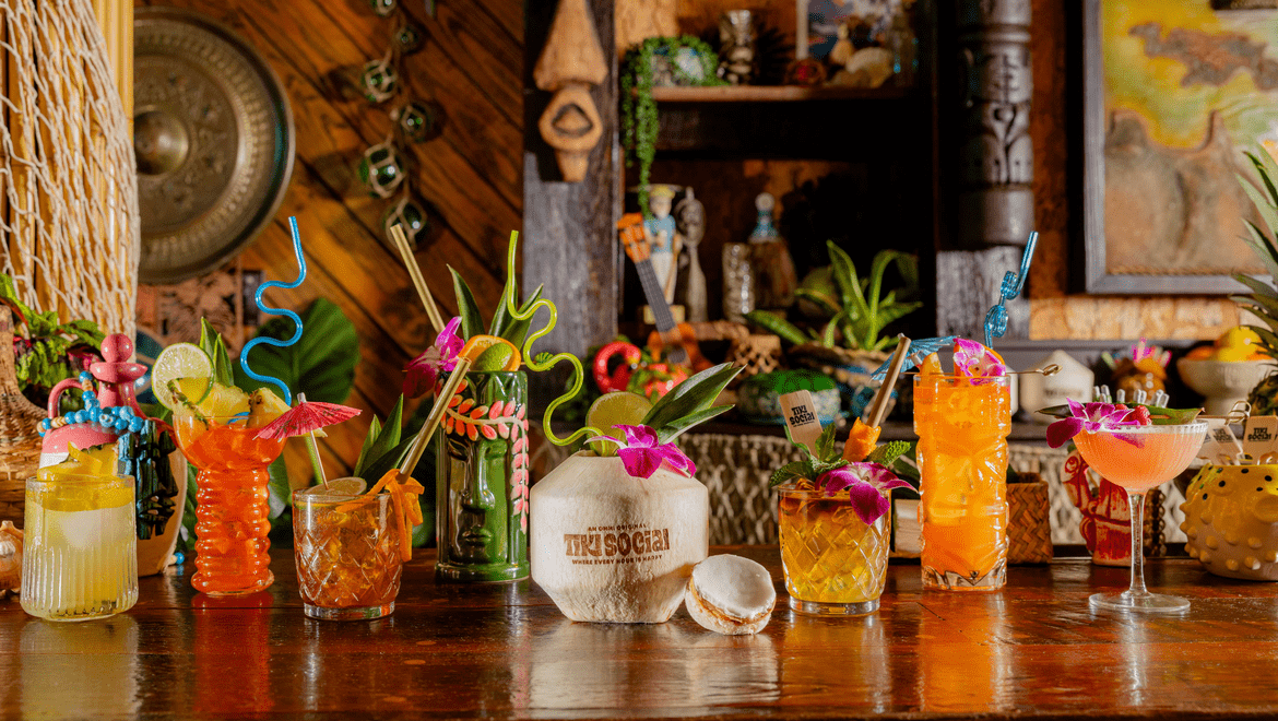 tiki social dining