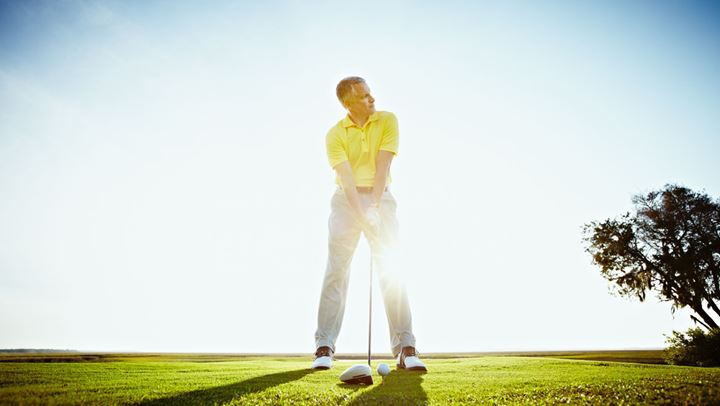 Man Teeing Off
