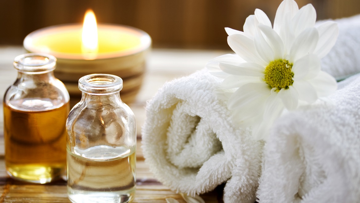 Luxurious Spa Towels and Oils