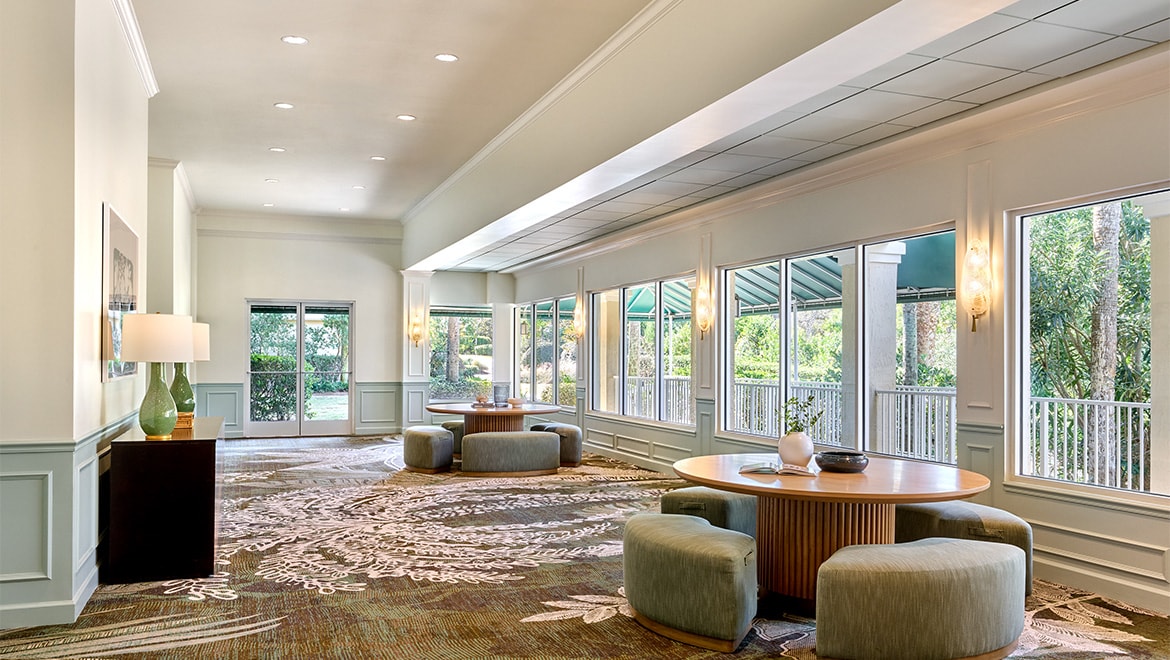 live oak foyer