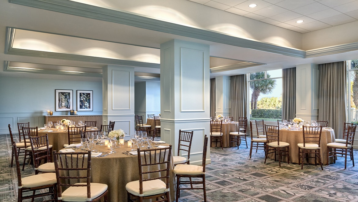 social rounds meeting room