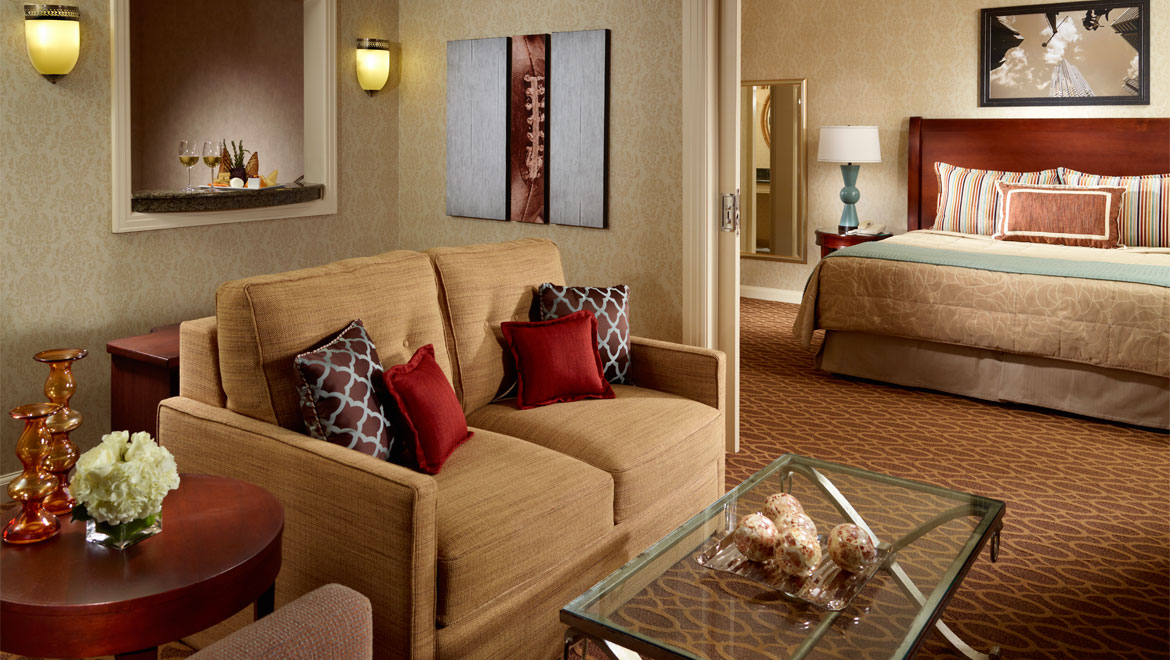 luxury suites in atlanta | omni atlanta hotel at cnn center