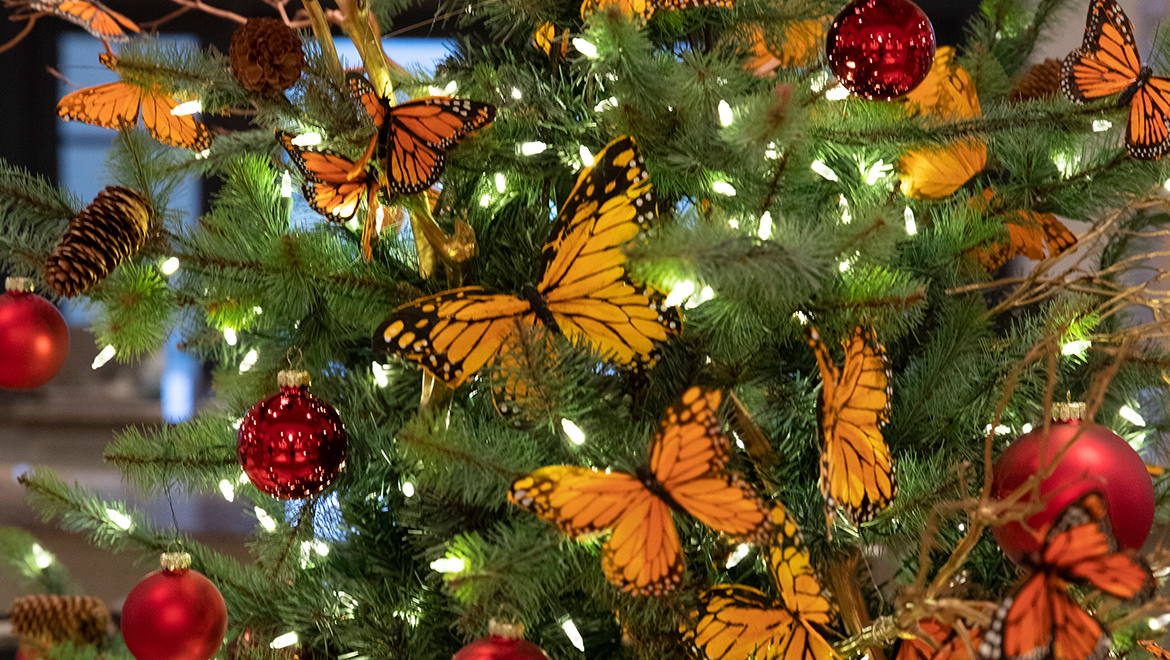 Arnold Palmer Signature Christmas Tree Ornament 