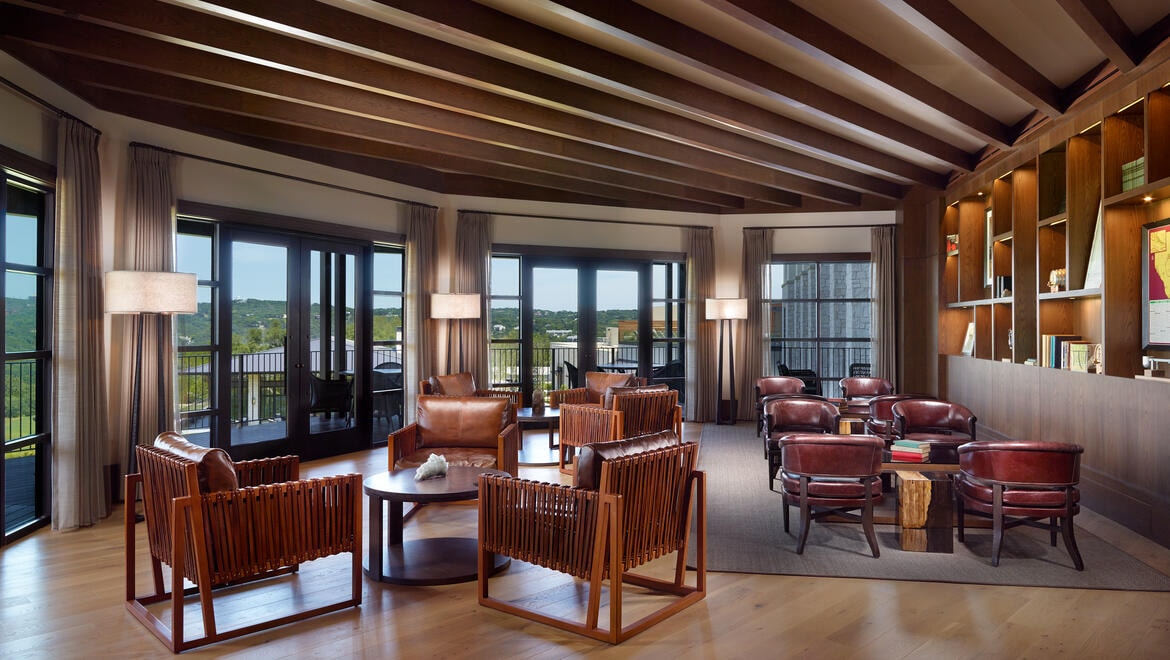 Jim Bob's Lounge - Omni Barton Creek Resort & Spa