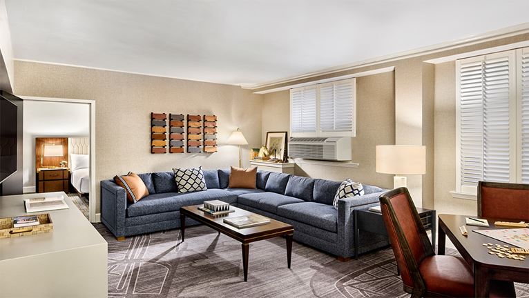 freedom suite living room