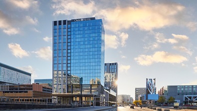We are located in the vibrant Boston Seaport district just blocks from  Boston harbor world-class art, museums, shopping and more   - Omni Boston Hotel at the Seaport