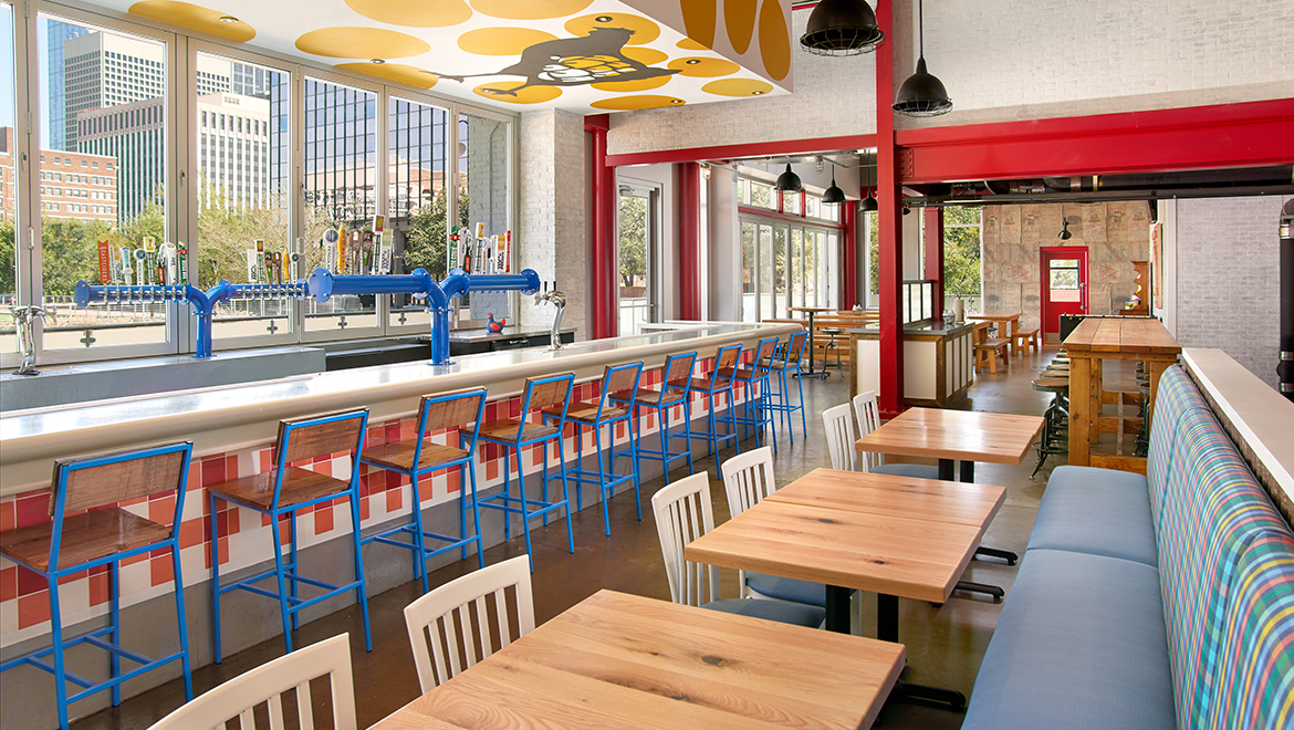 Hops and Hens Bar - Omni Dallas Hotel