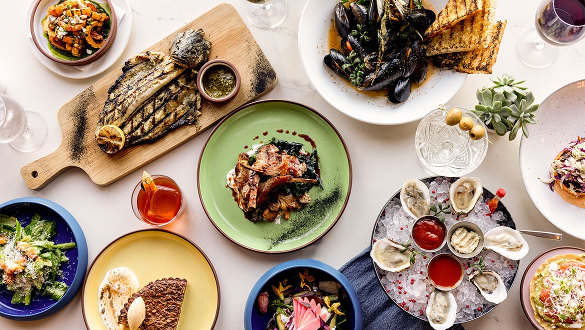 dining feast