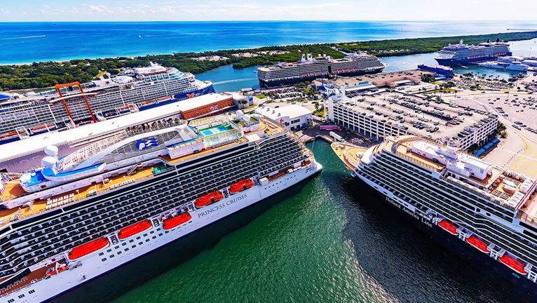 cruise ships