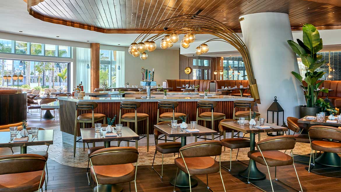 Reef 76 Kitchen & Bar