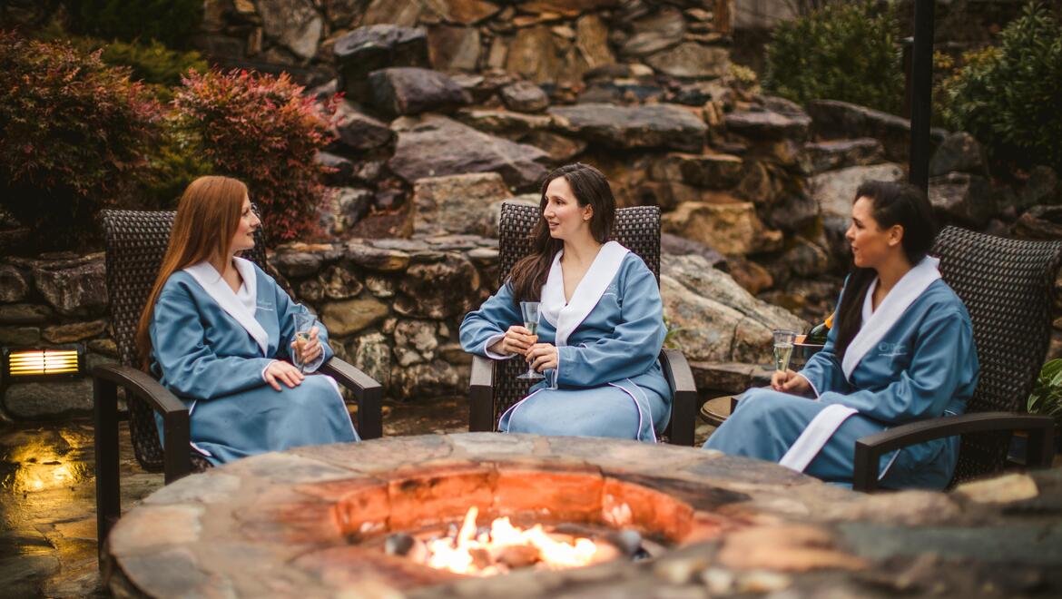Women's Outdoor Spa Terrace - The Omni Grove Park Inn