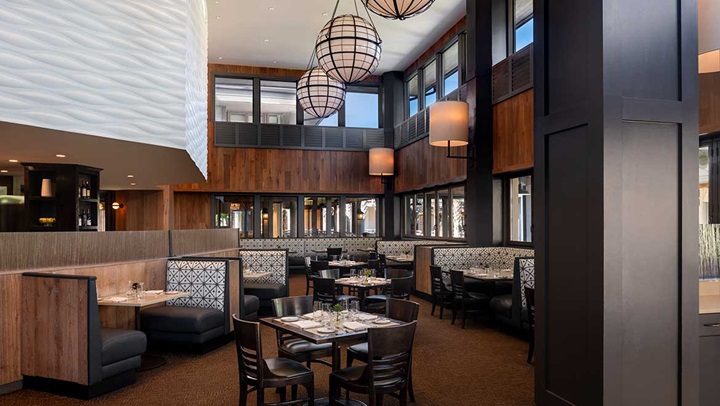 HH Prime restaurant dining room at the Omni Hilton Head Oceanfront Resort