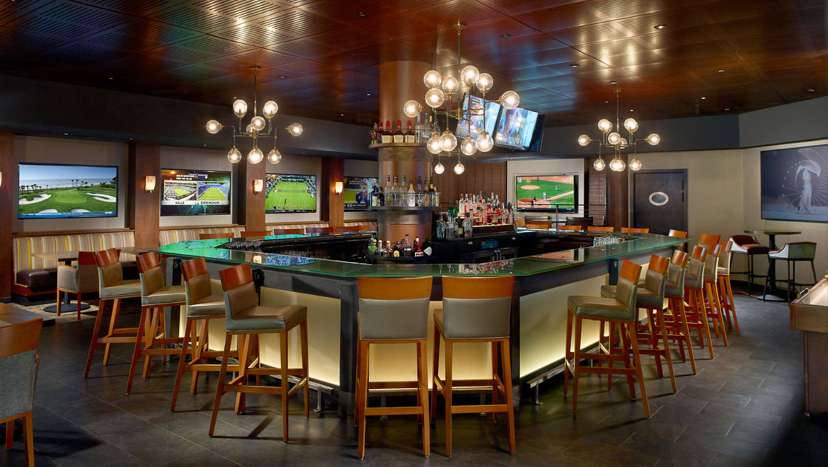 XO Sports Spirits Bar at Omni Hilton Head Oceanfront Resort