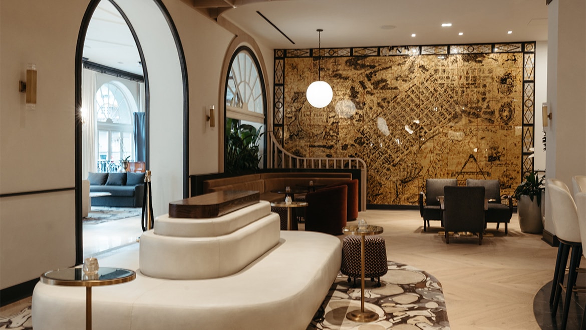 royal bar seating
