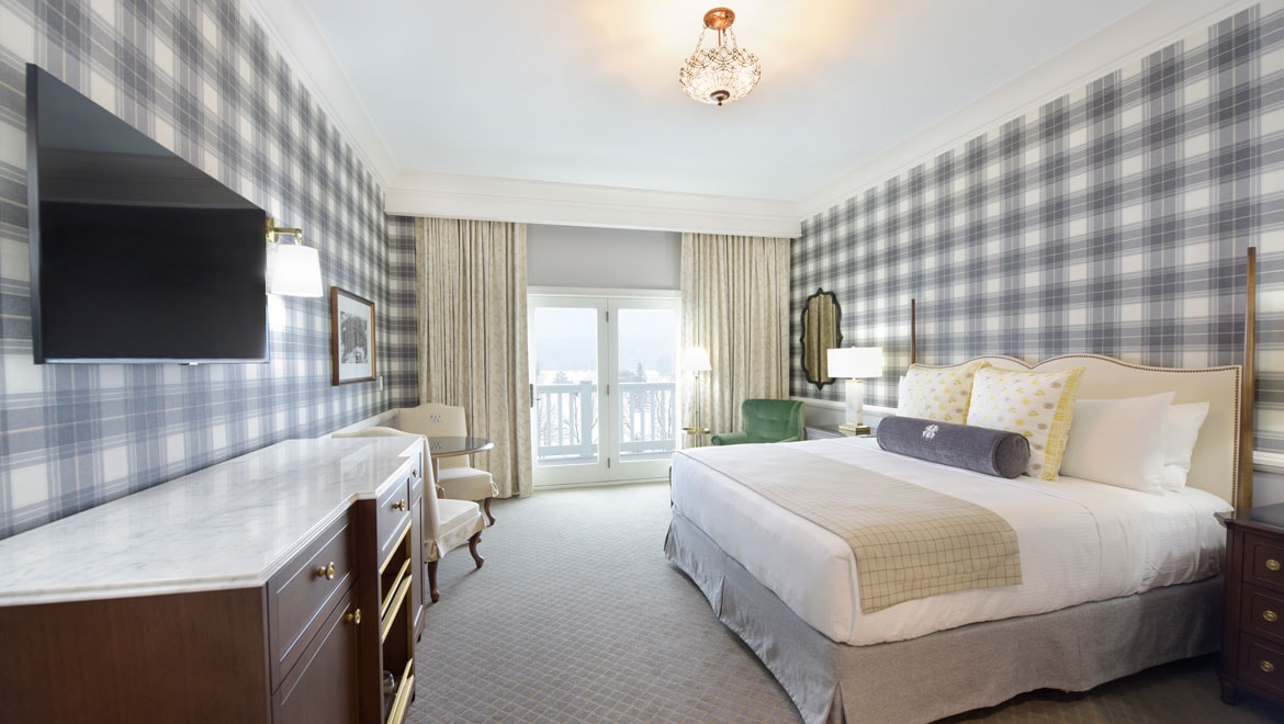 New - Presidential Wing 1 King Bed