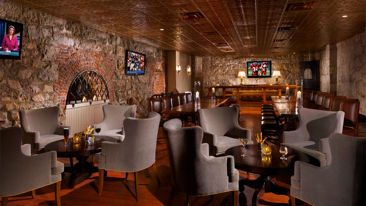 Cave bar in Bretton Woods