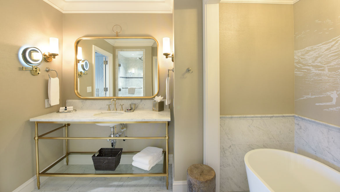 Presidential Wing Queen/Queen 