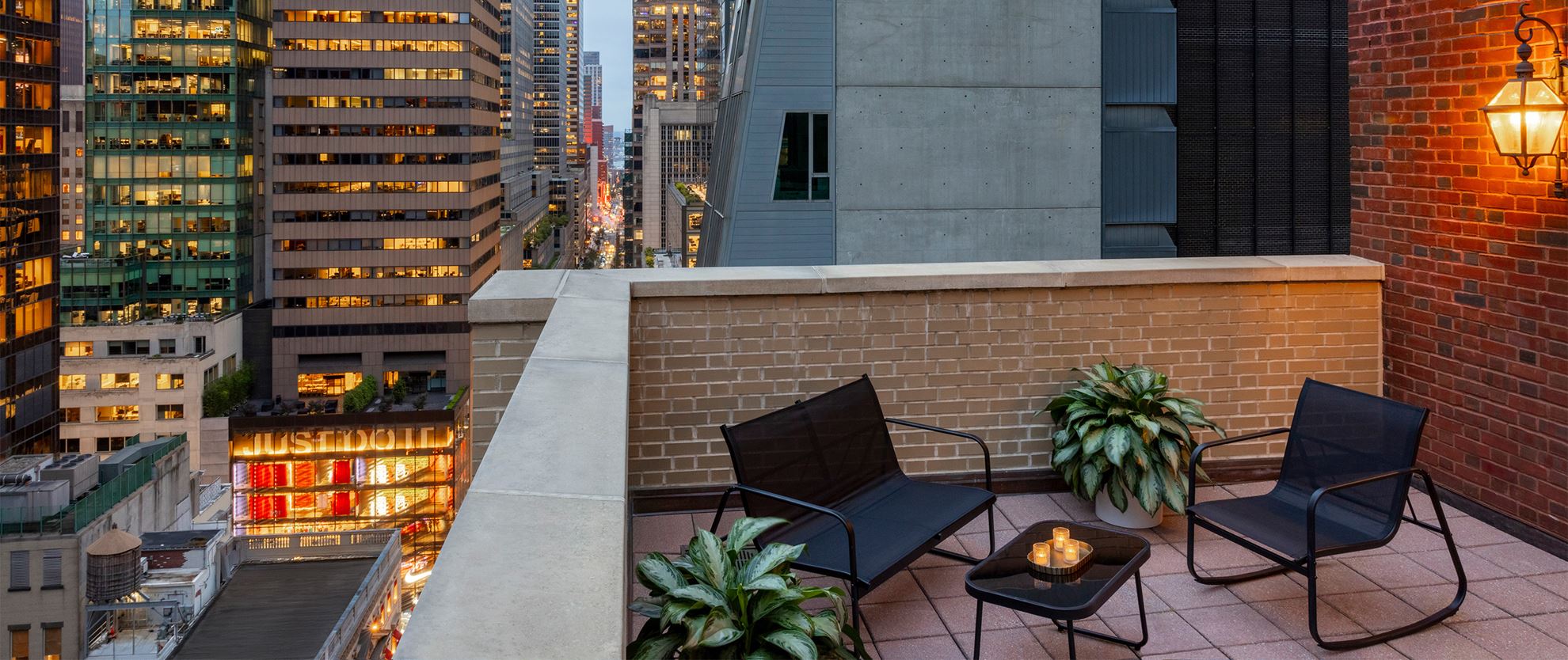 Omni Berkshire Place | Midtown Manhattan NYC Hotels Omni Berkshire Place | Midtown Manhattan NYC Hotels