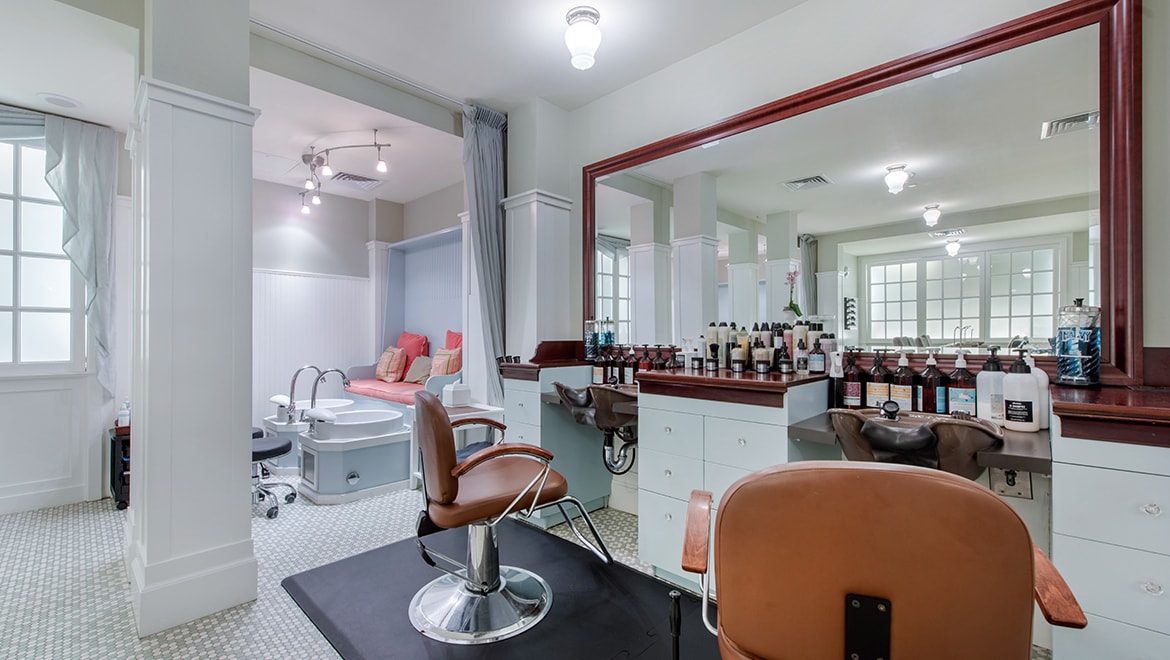 Salon area