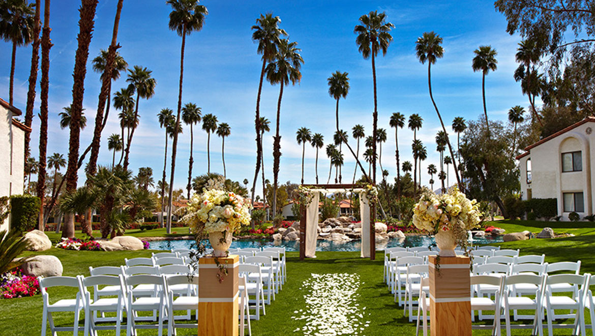 Wedding venue on the lawn at Omni Rancho 