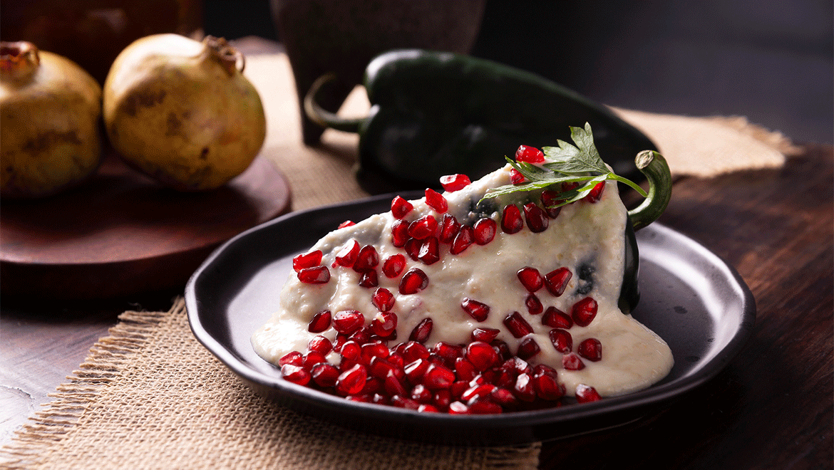 plated Chiles en Nogada