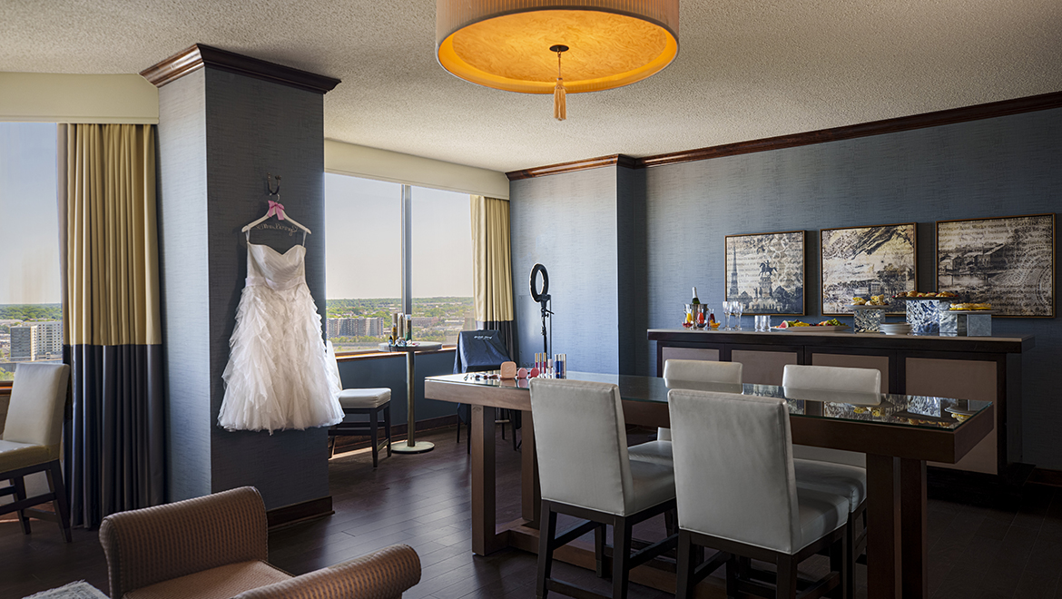 Bridal Suite - Omni Richmond Hotel