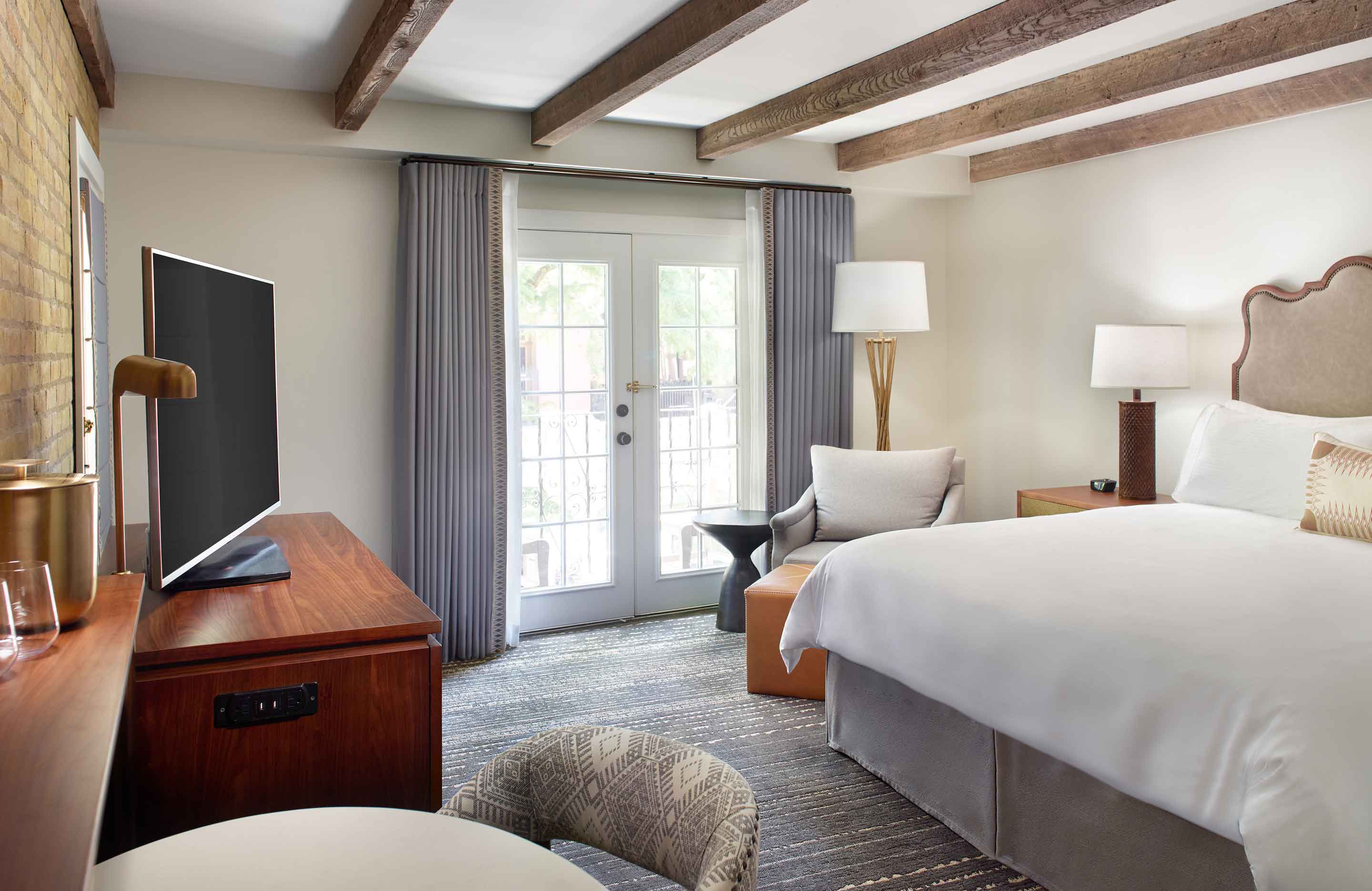 Room with king bed.