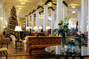 Omni Christmas Decor