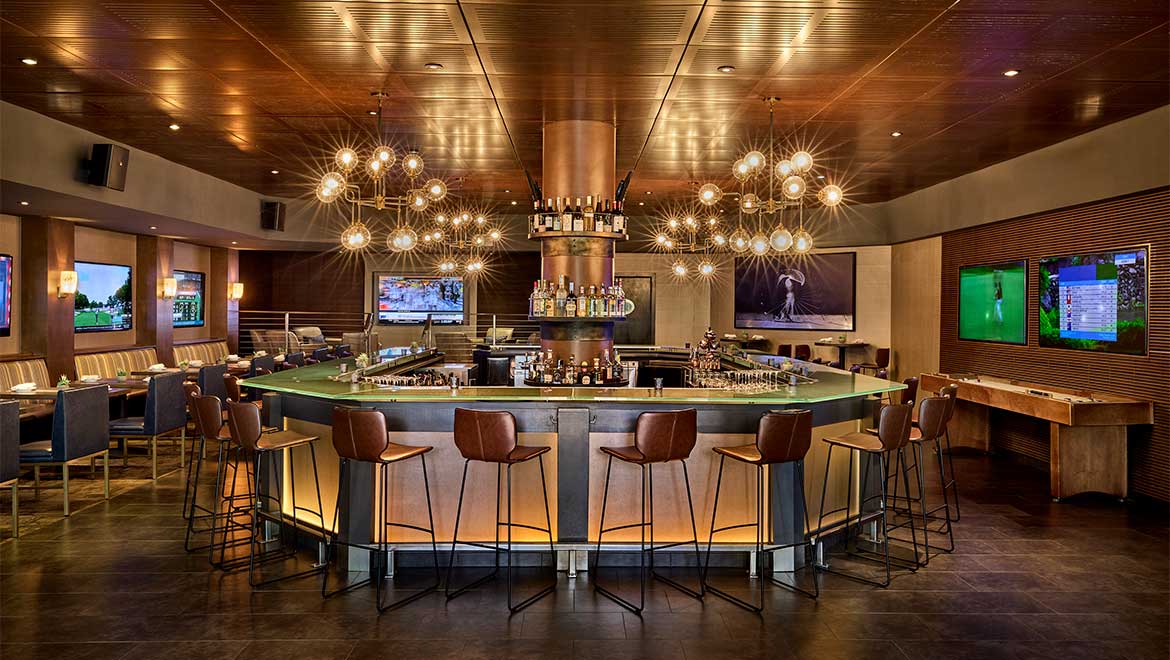 XO Sports & Spirits Bar